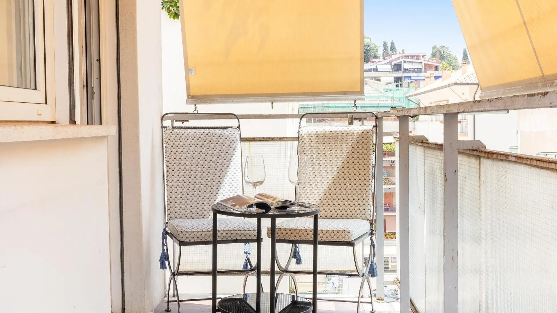 Amazing Ponte Milvio Apartment Rome