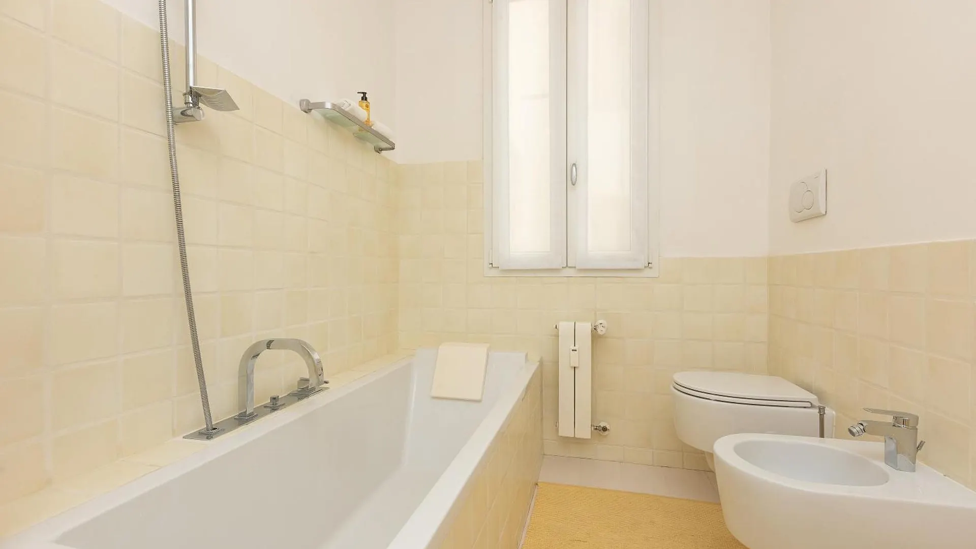 Amazing Ponte Milvio Apartment Rome